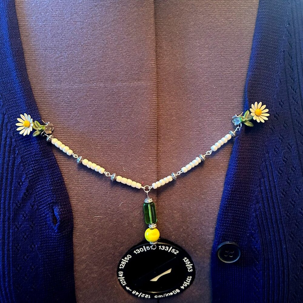 Green and Yellow Daisy Sweater Clasp/Collar Clip - Vintage Upcycled